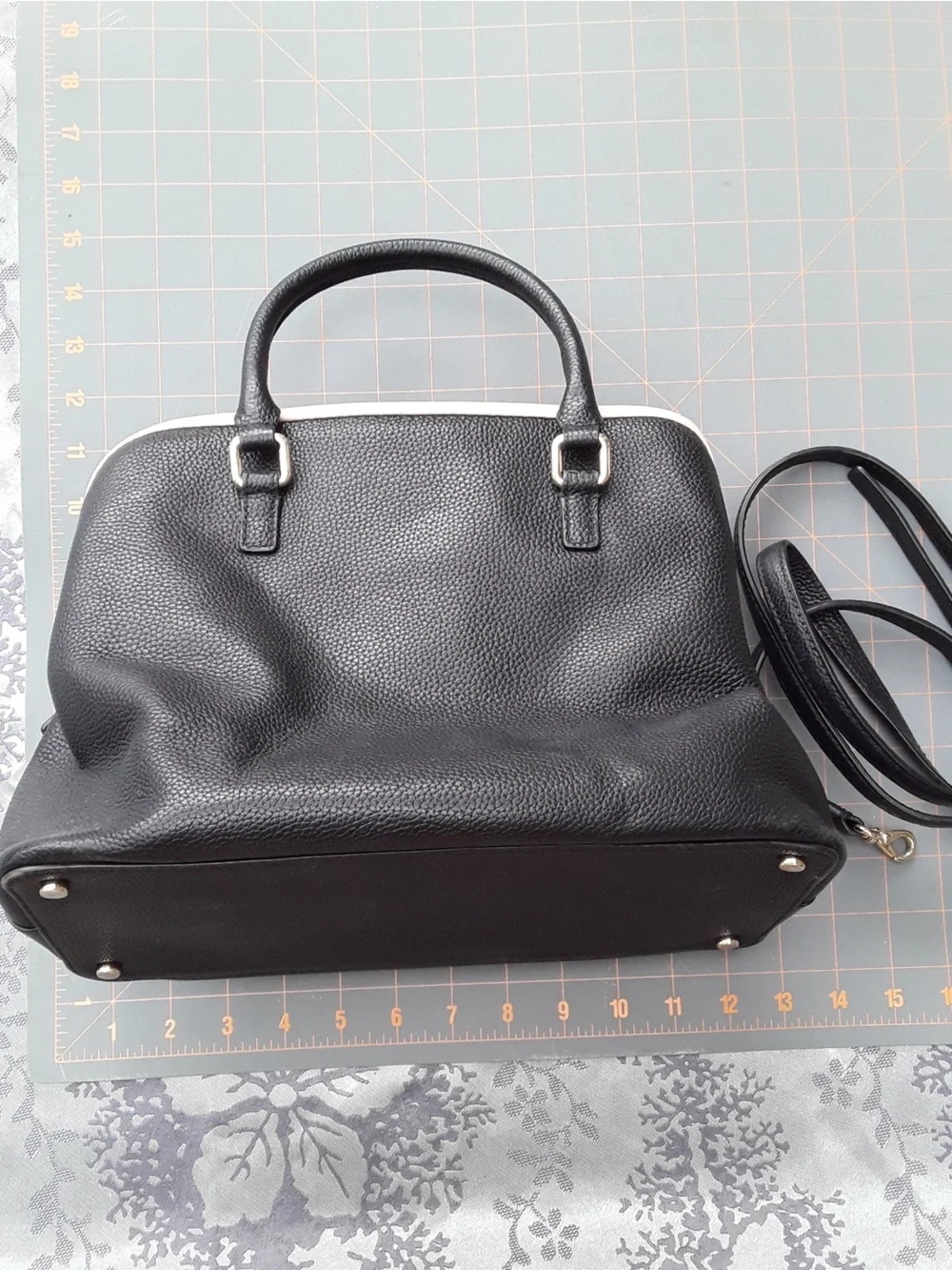 EUC Kate Spade New York Ward Place Evangelie Satchel WKRU5500 Black Pink